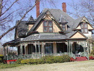 picture of old house