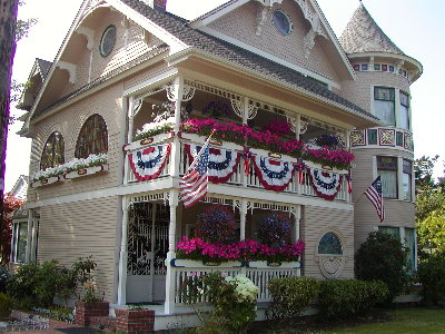 picture of old house