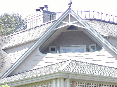 picture of enclosed porch