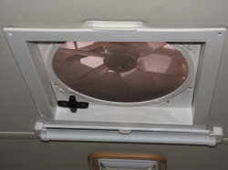 vent fan in ceiling