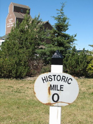 picture of Mile 0 milepost